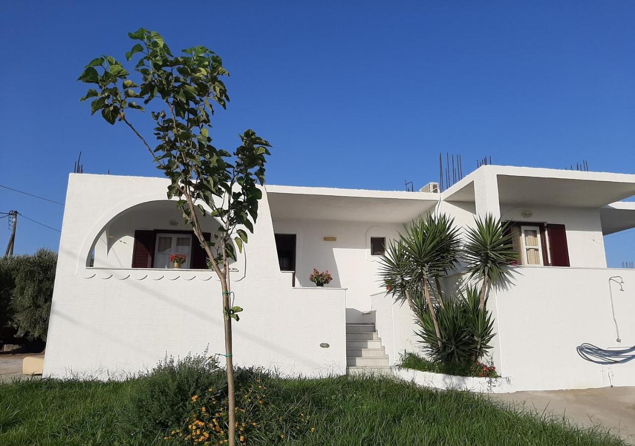 Joanna'S Rooms On The Beach Pláka Exterior foto